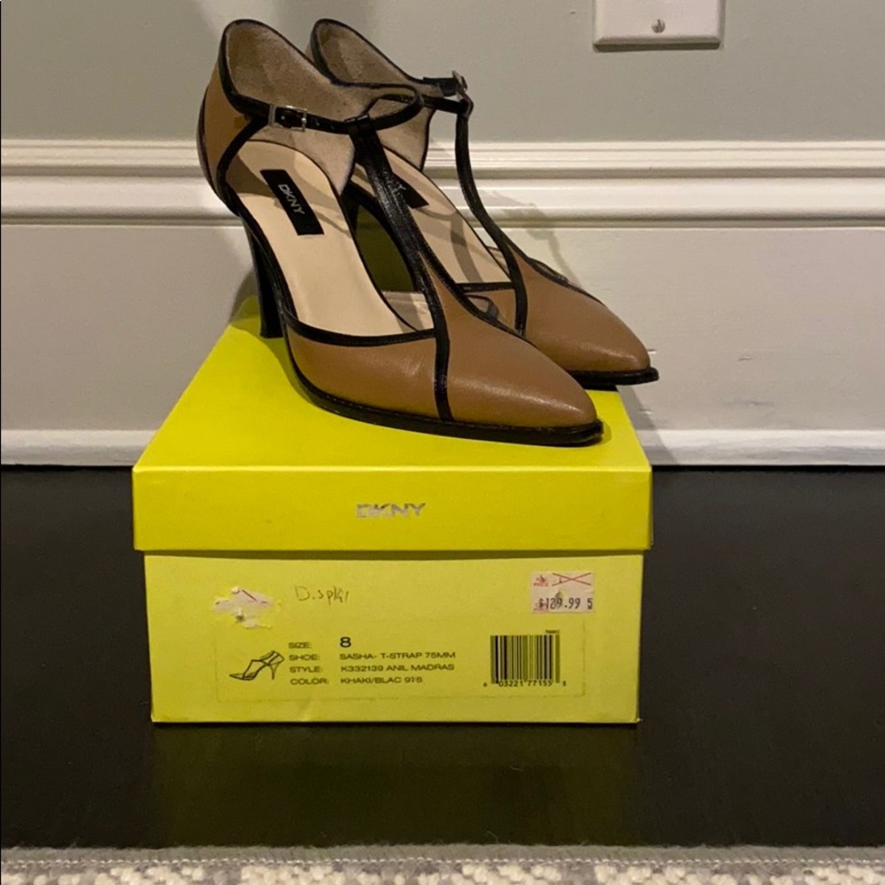 DKNY vintage style T-Strap pumps. Gently worn.